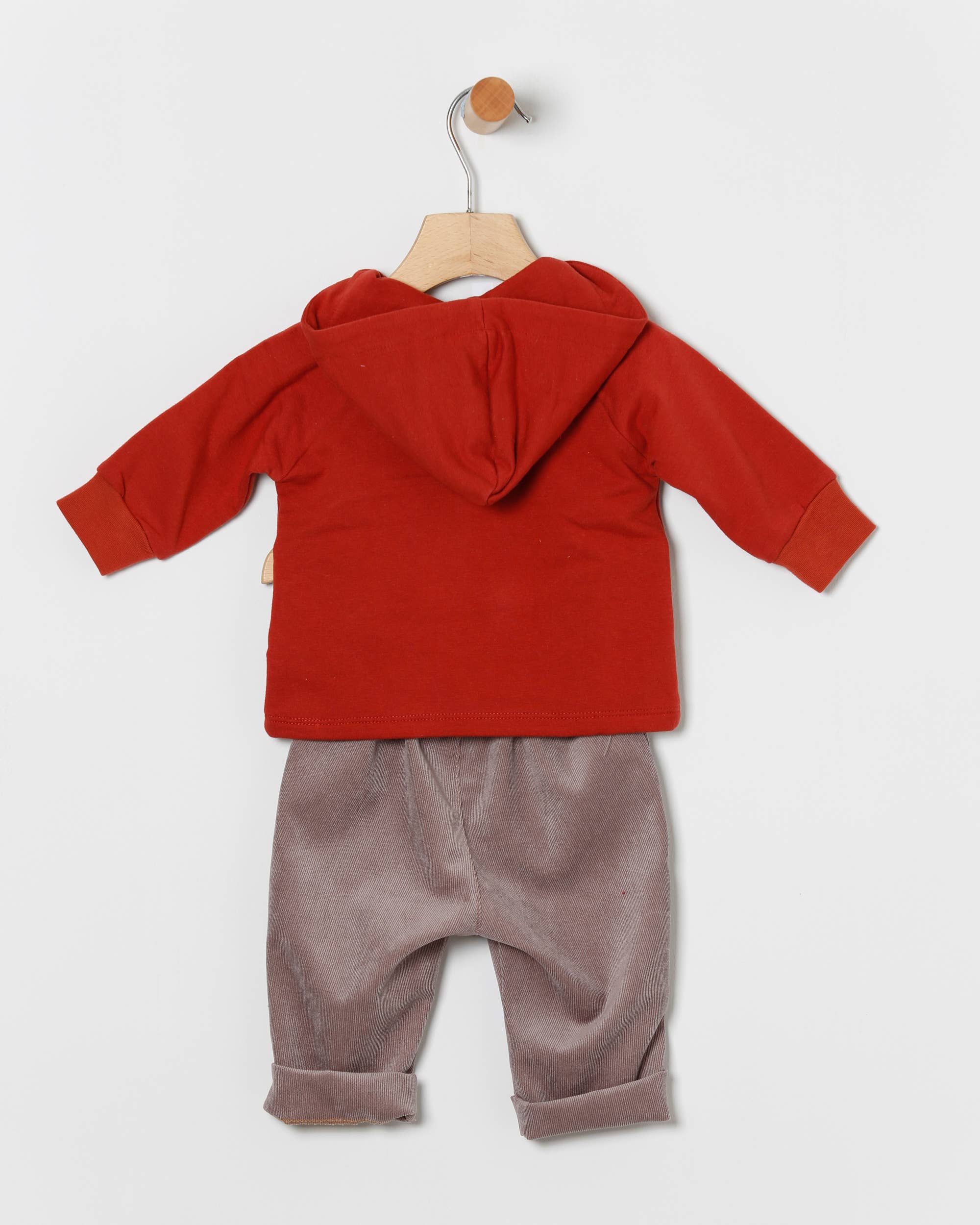 Sweatshirt + Pants