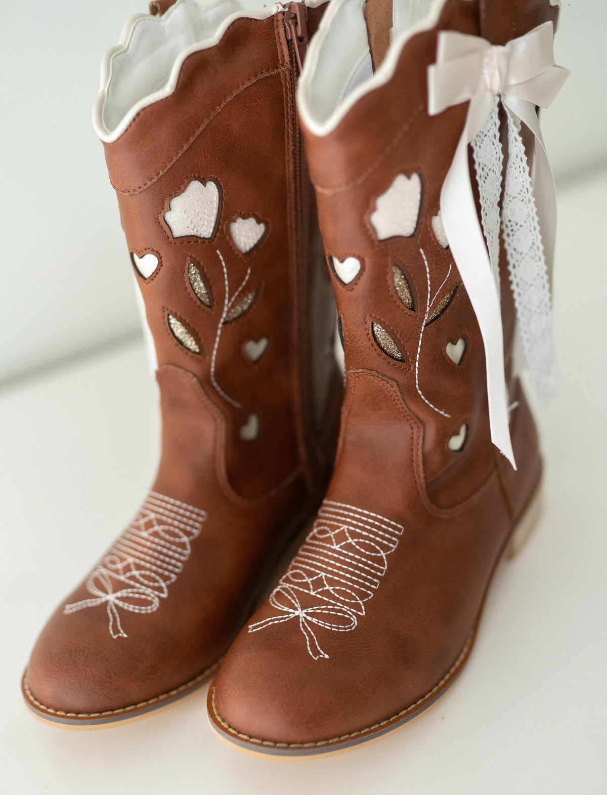 Sweetheart Bow Cowgirl Boots- Brown 2026