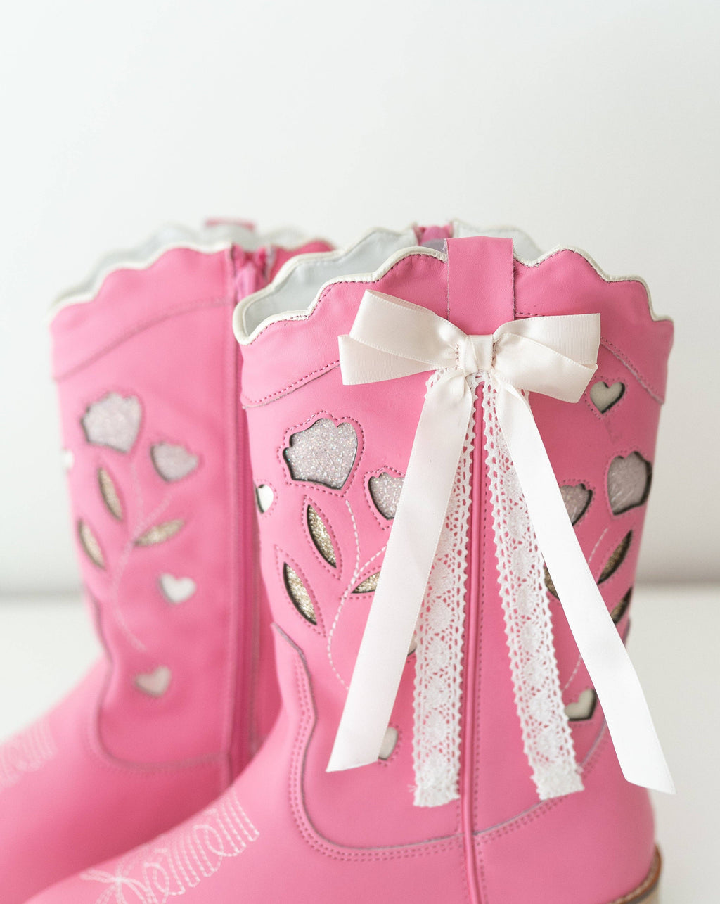 Sweetheart Bow Cowgirl Boots- Pink 2026