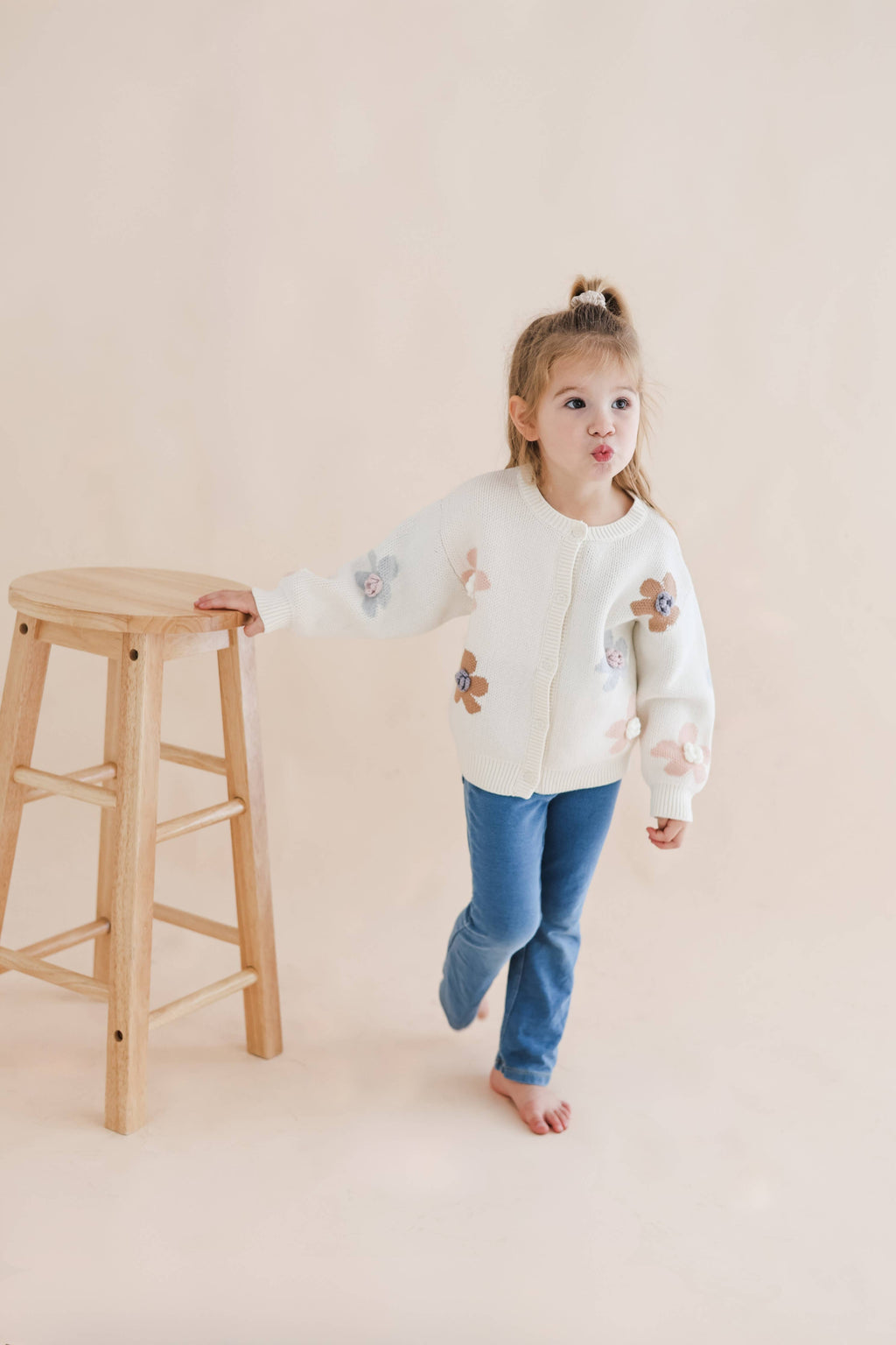 Daisy Bloom Cardigan