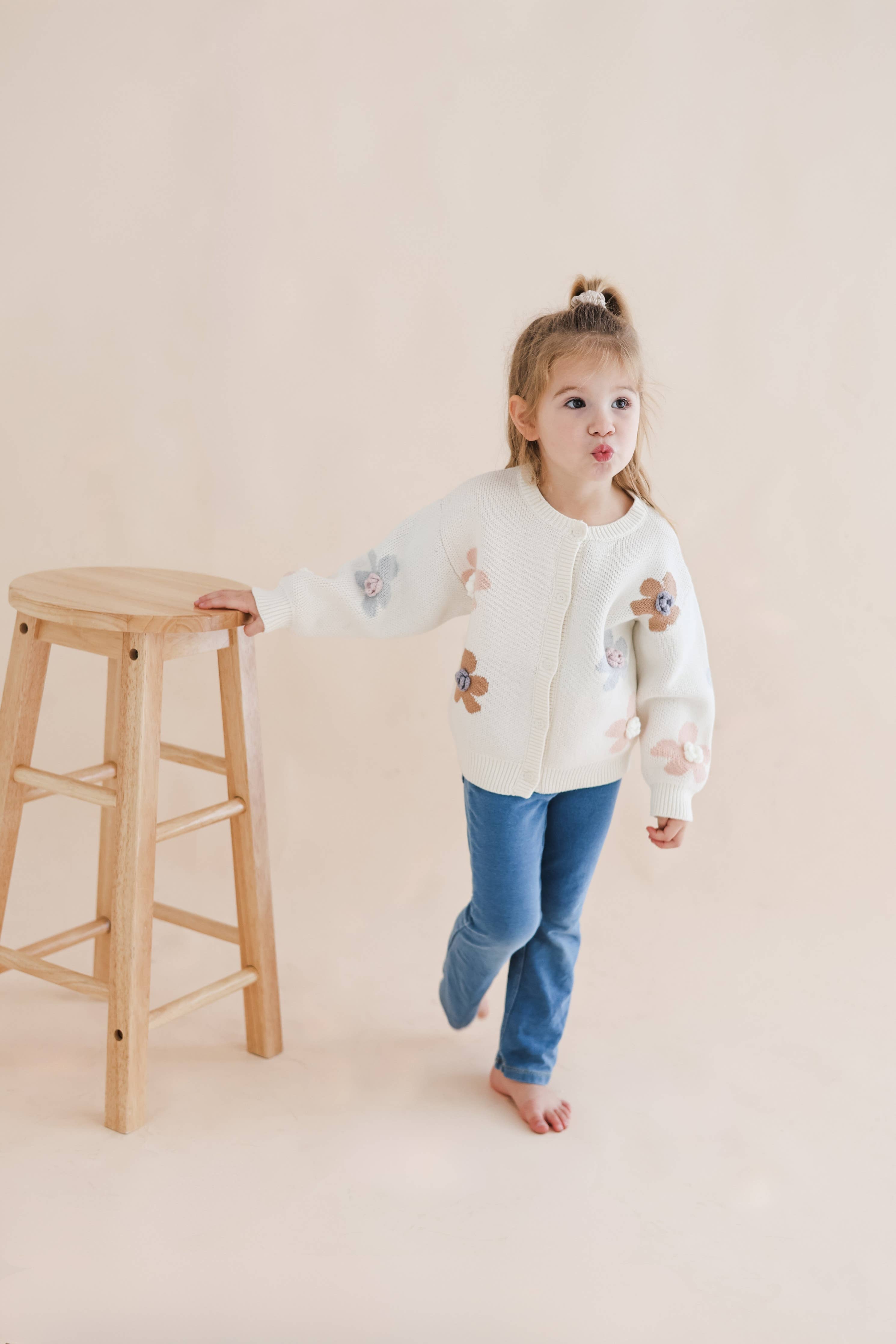Daisy Bloom Cardigan