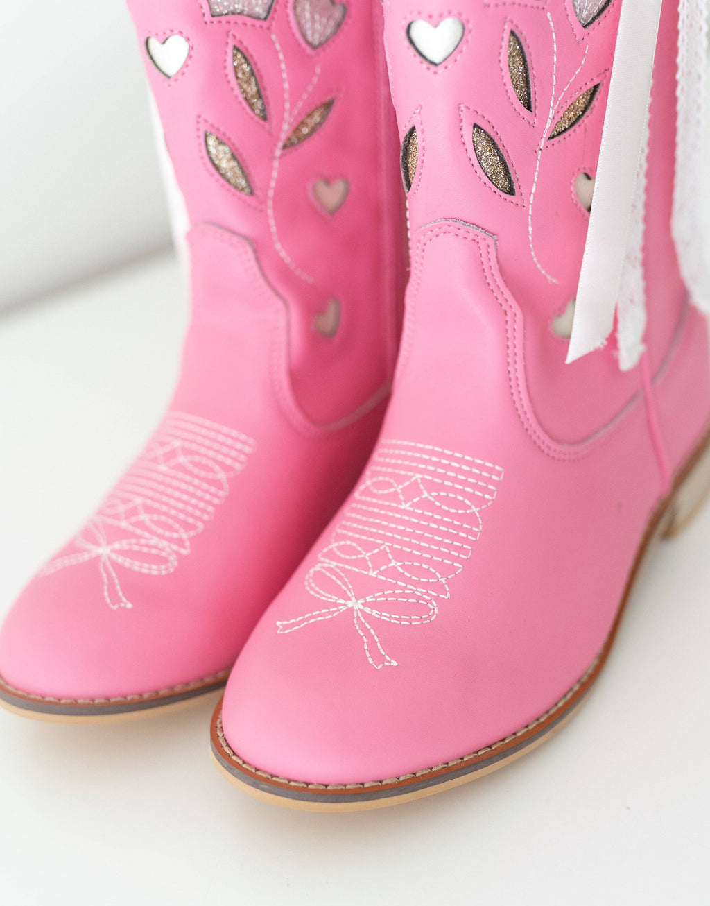 Sweetheart Bow Cowgirl Boots- Pink 2026