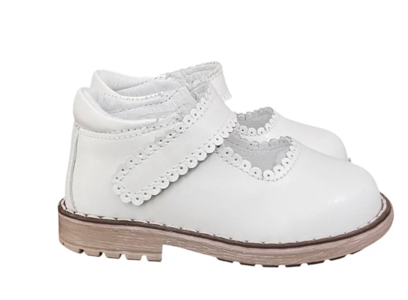 Sophie white shoes